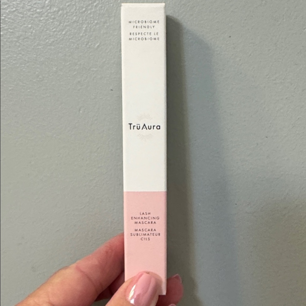 TrūAura Lash Enhancing Mascara - Pink